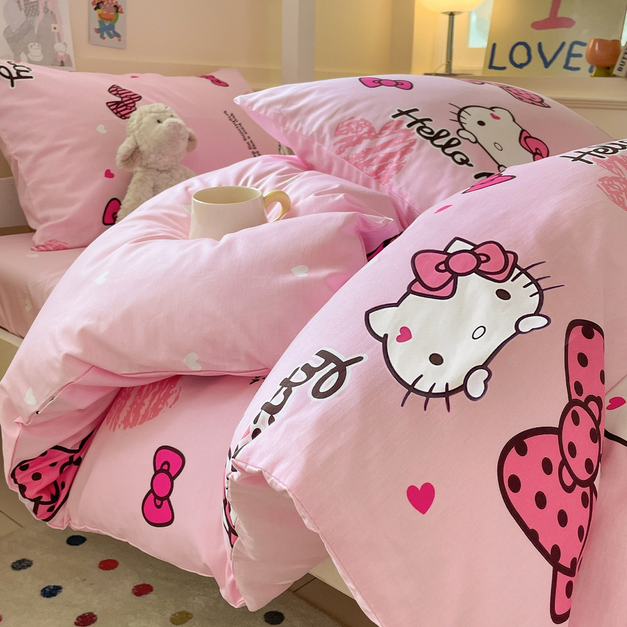 91家纺网 家纺一手货源 找家纺 蓝邻家纺 2025年新款三丽鸥正版授权全棉印花四件套系列-学生床 开心凯蒂