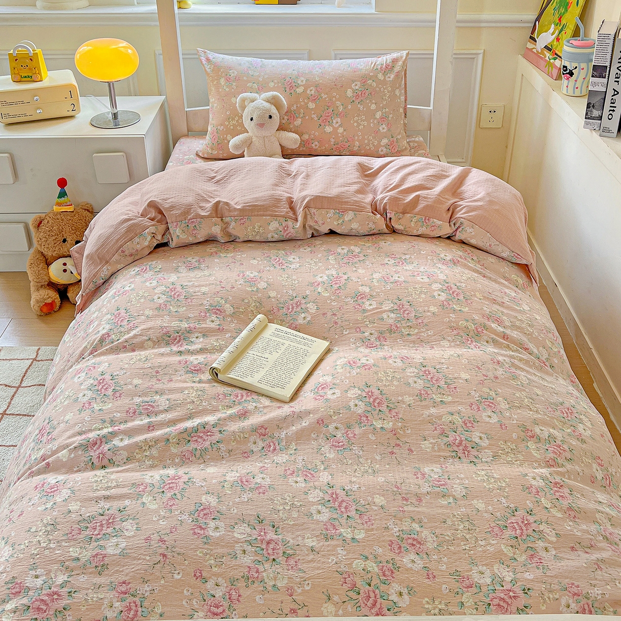 91家纺网 家纺一手货源 找家纺 （总）纽缦家纺 2025新款云感提花双层纱韩版三件套宿舍三件套上下铺三件套