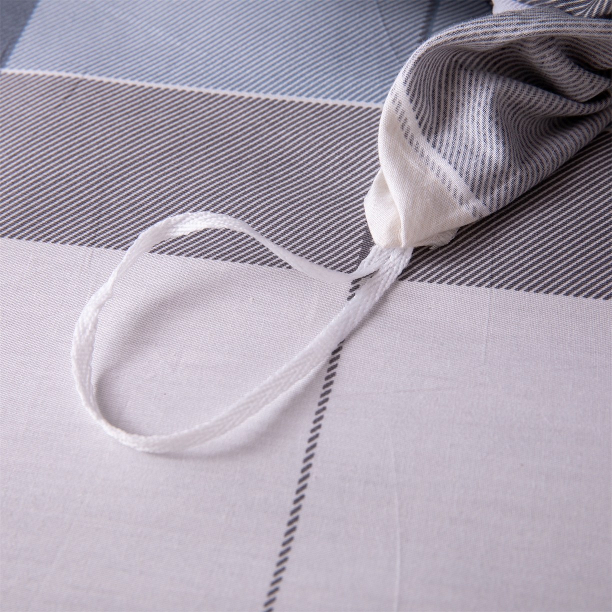 91家纺网 家纺一手货源 找家纺 凌云家纺 2025新款13372全棉纯棉学生床单款三件套上下铺宿舍六件套一整套 布莱格