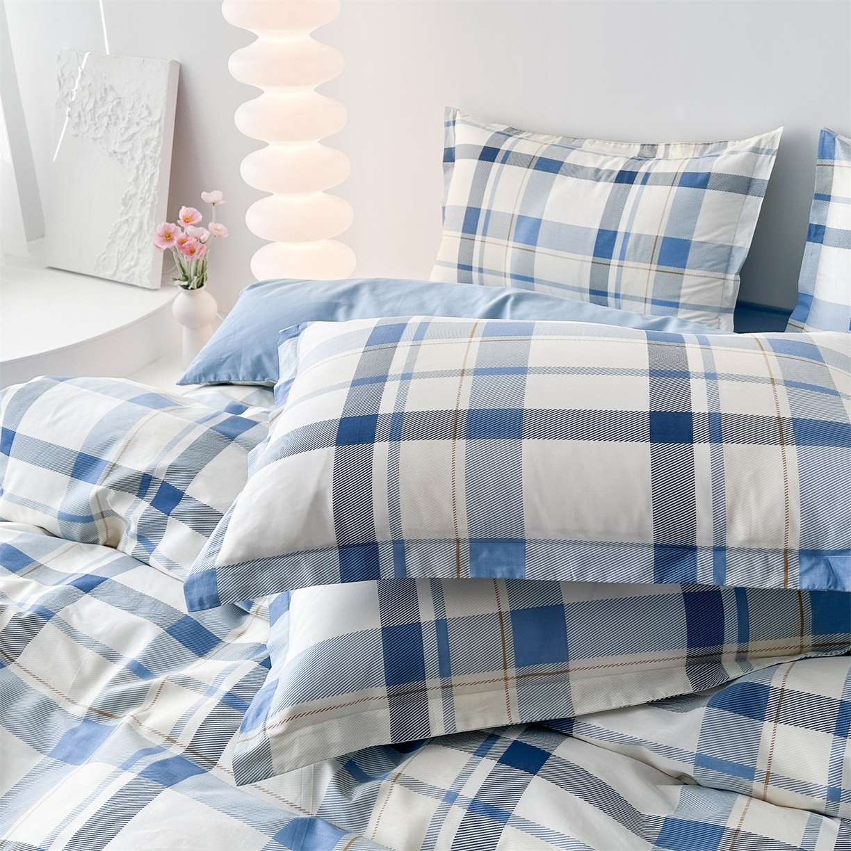 91家纺网 家纺一手货源 找家纺 凌云家纺 2025新款13372全棉纯棉学生床单款三件套上下铺宿舍六件套一整套 春日来信