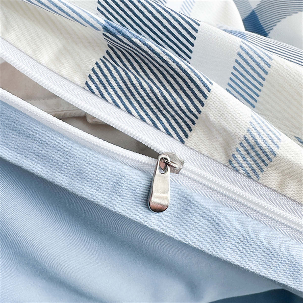 91家纺网 家纺一手货源 找家纺 凌云家纺 2025新款13372全棉纯棉学生床单款三件套上下铺宿舍六件套一整套 春日来信