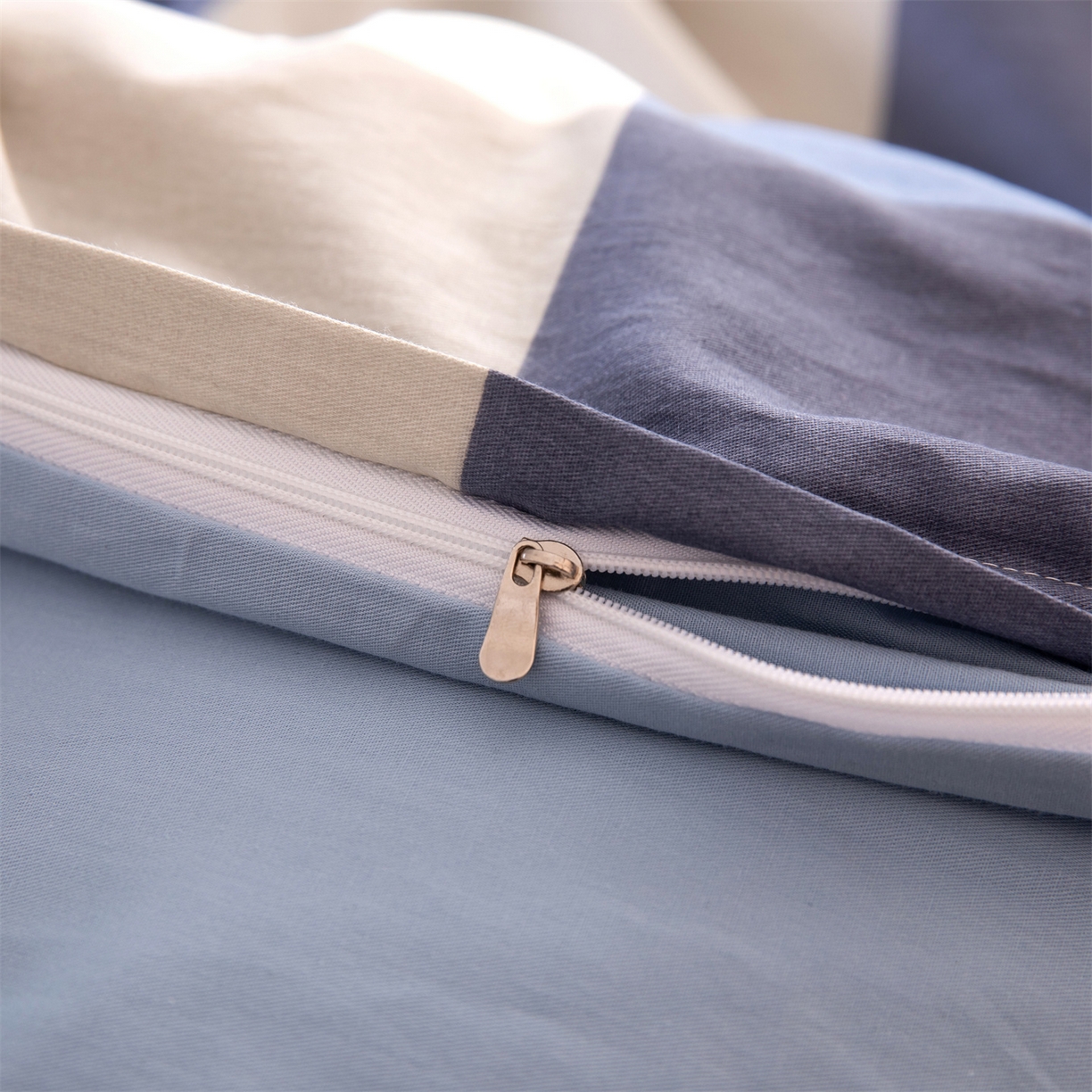 91家纺网 家纺一手货源 找家纺 凌云家纺 2025新款13372全棉纯棉学生床单款三件套上下铺宿舍六件套一整套 蓝大格蓝