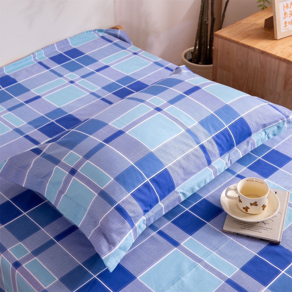 91家纺网 家纺一手货源 找家纺 凌云家纺 2025新款13372全棉纯棉学生床单款三件套上下铺宿舍六件套一整套 蓝绿格