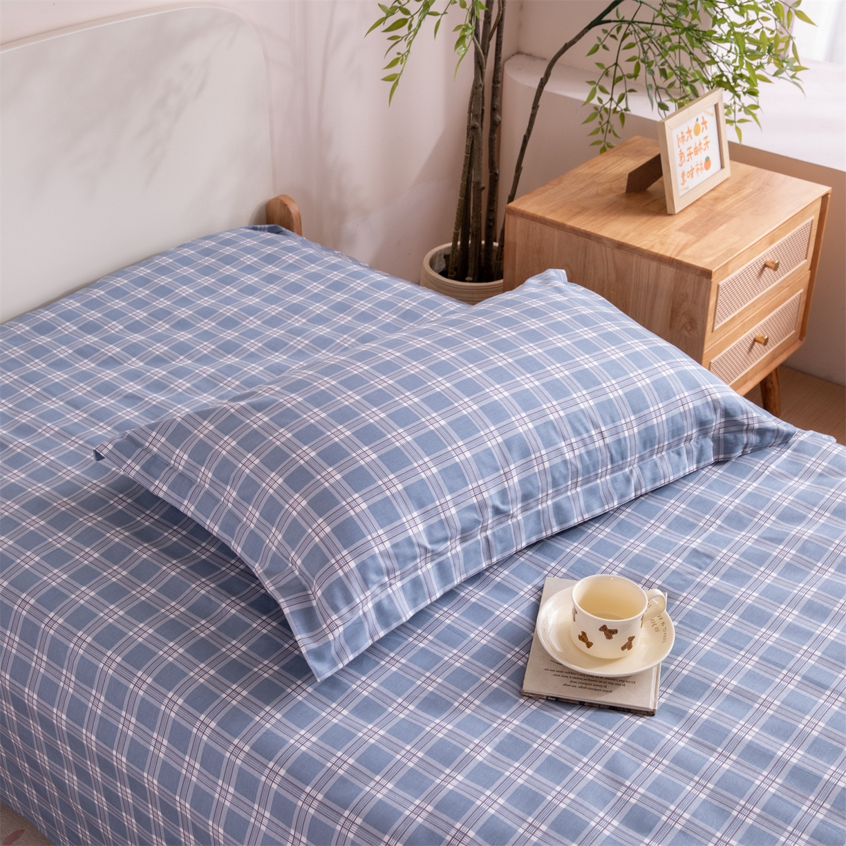 91家纺网 家纺一手货源 找家纺 凌云家纺 2025新款13372全棉纯棉学生床单款三件套上下铺宿舍六件套一整套 麦田蓝