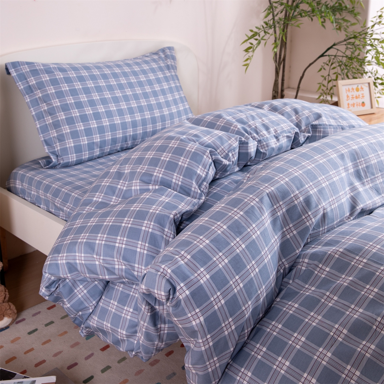 91家纺网 家纺一手货源 找家纺 凌云家纺 2025新款13372全棉纯棉学生床单款三件套上下铺宿舍六件套一整套 麦田蓝