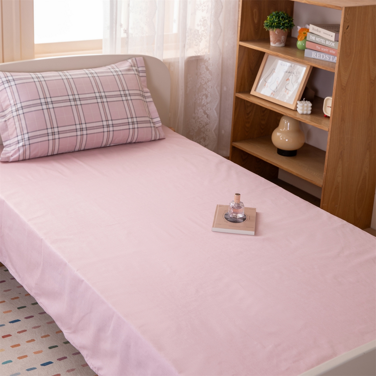 91家纺网 家纺一手货源 找家纺 凌云家纺 2025新款13372全棉纯棉学生床单款三件套上下铺宿舍六件套一整套 绮梦粉