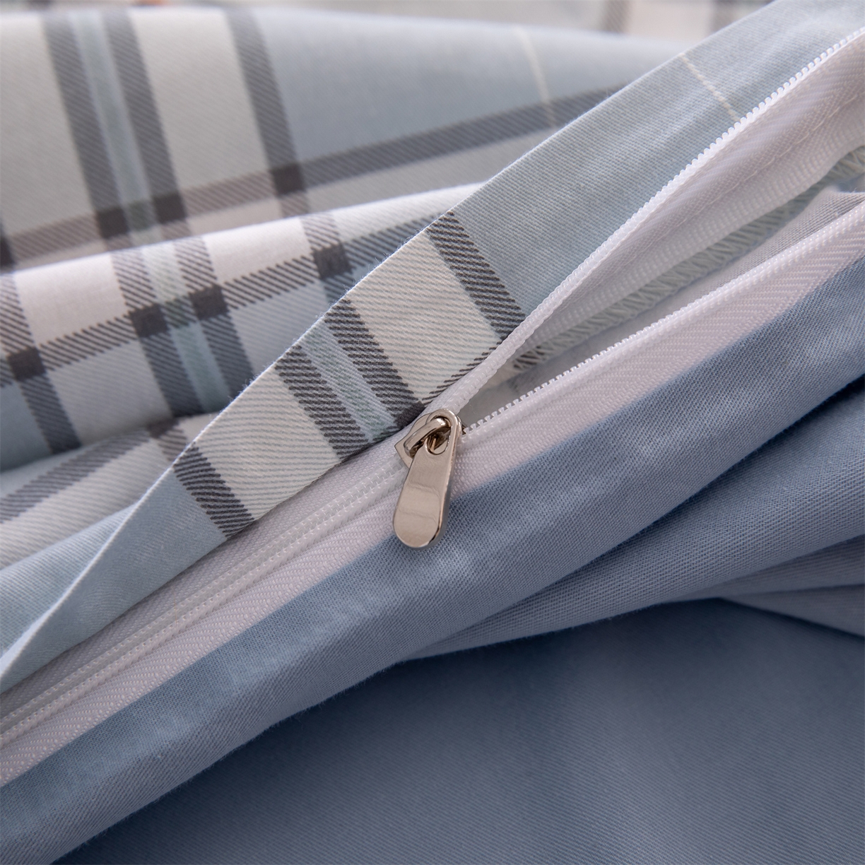 91家纺网 家纺一手货源 找家纺 凌云家纺 2025新款13372全棉纯棉学生床单款三件套上下铺宿舍六件套一整套 绮梦蓝