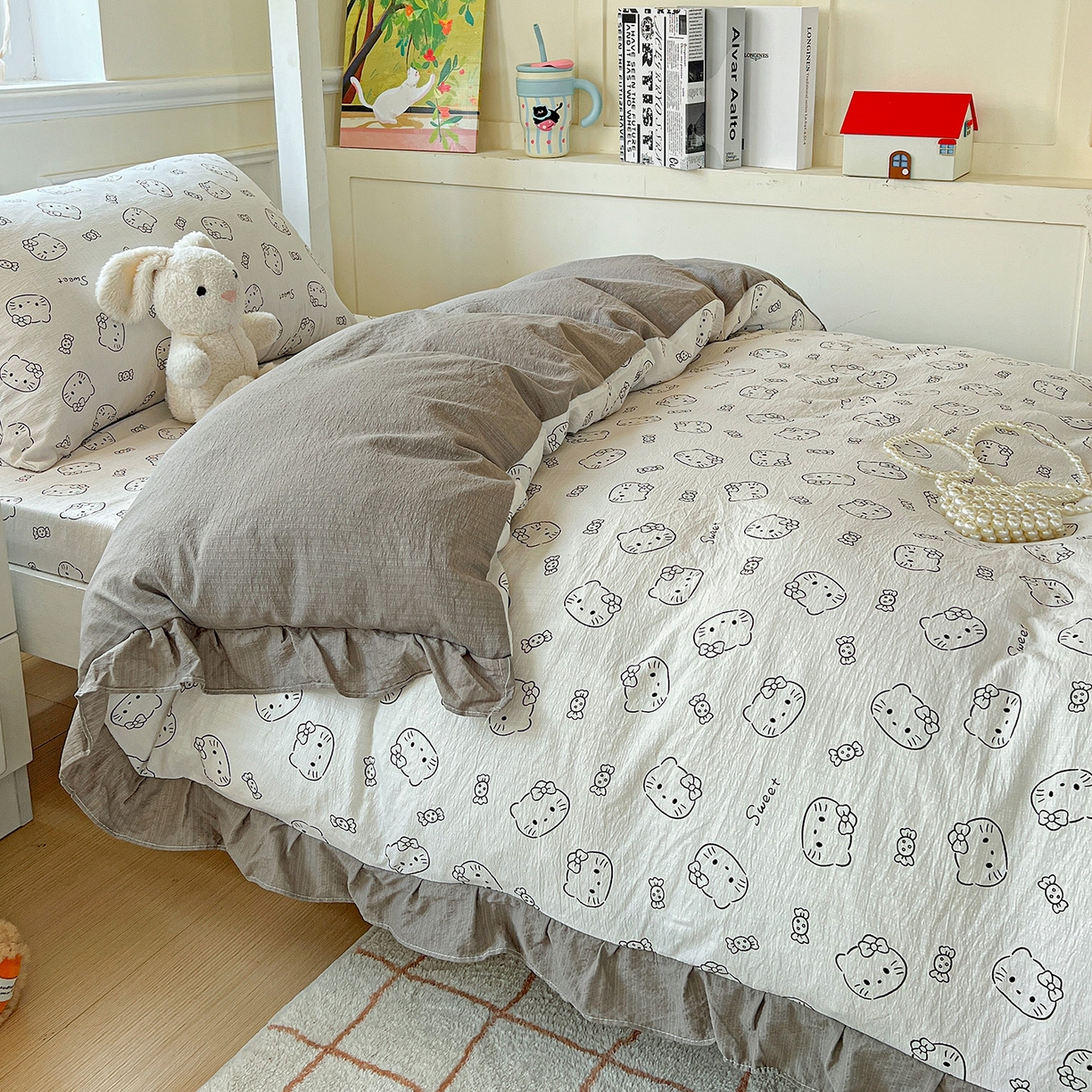 91家纺网 家纺一手货源 找家纺 纽缦家纺 2025新款云感提花双层纱韩版三件套宿舍三件套上下铺三件套 猫咪恋人