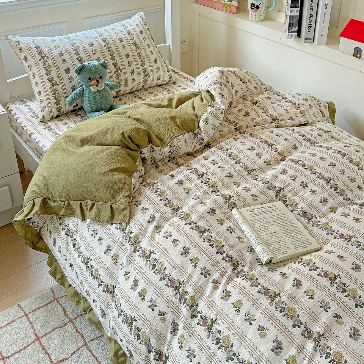 91家纺网 家纺一手货源 找家纺 纽缦家纺 2025新款云感提花双层纱韩版三件套宿舍三件套上下铺三件套 玫瑰哒