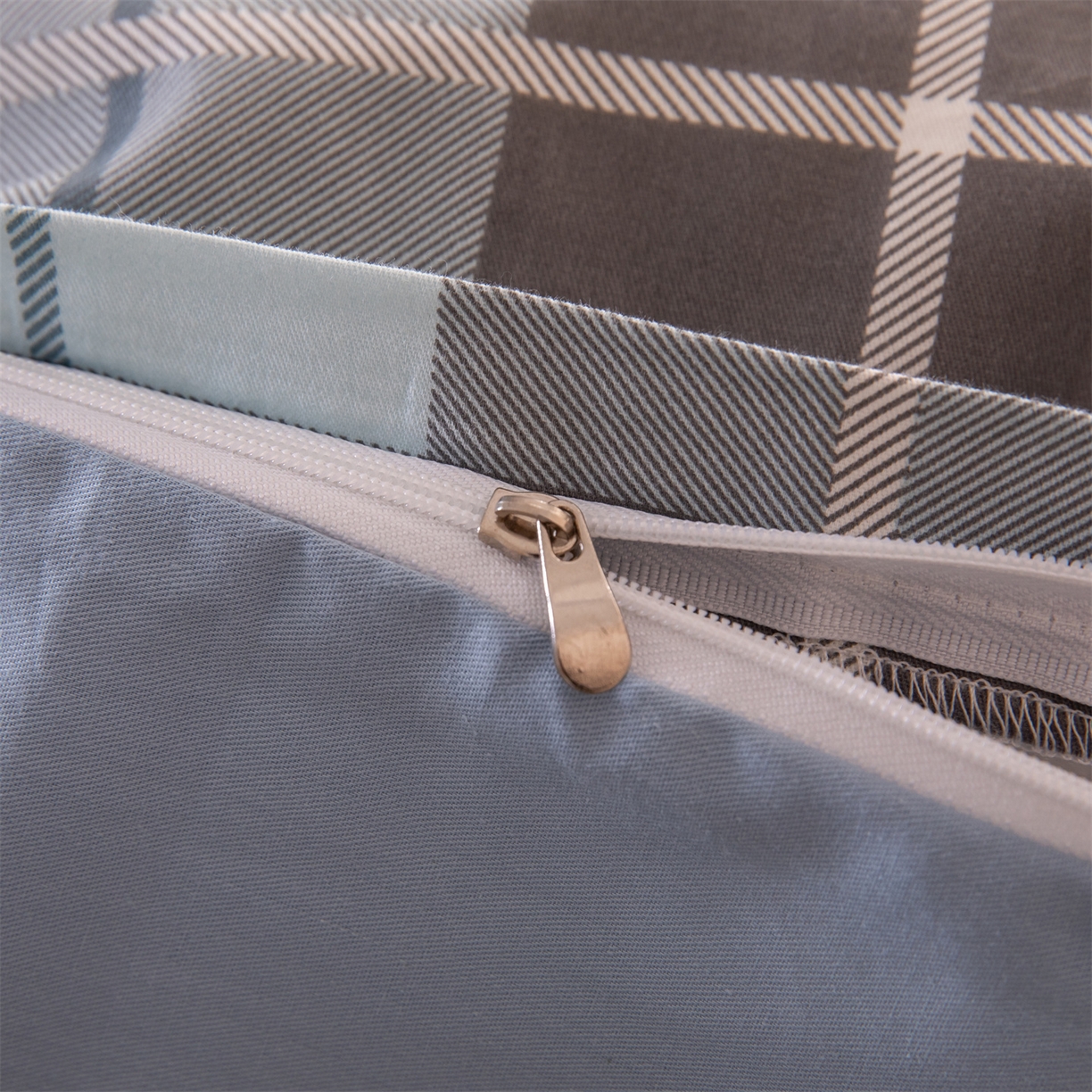 91家纺网 家纺一手货源 找家纺 凌云家纺 2025新款13372全棉纯棉学生床单款三件套上下铺宿舍六件套一整套 雅静兰