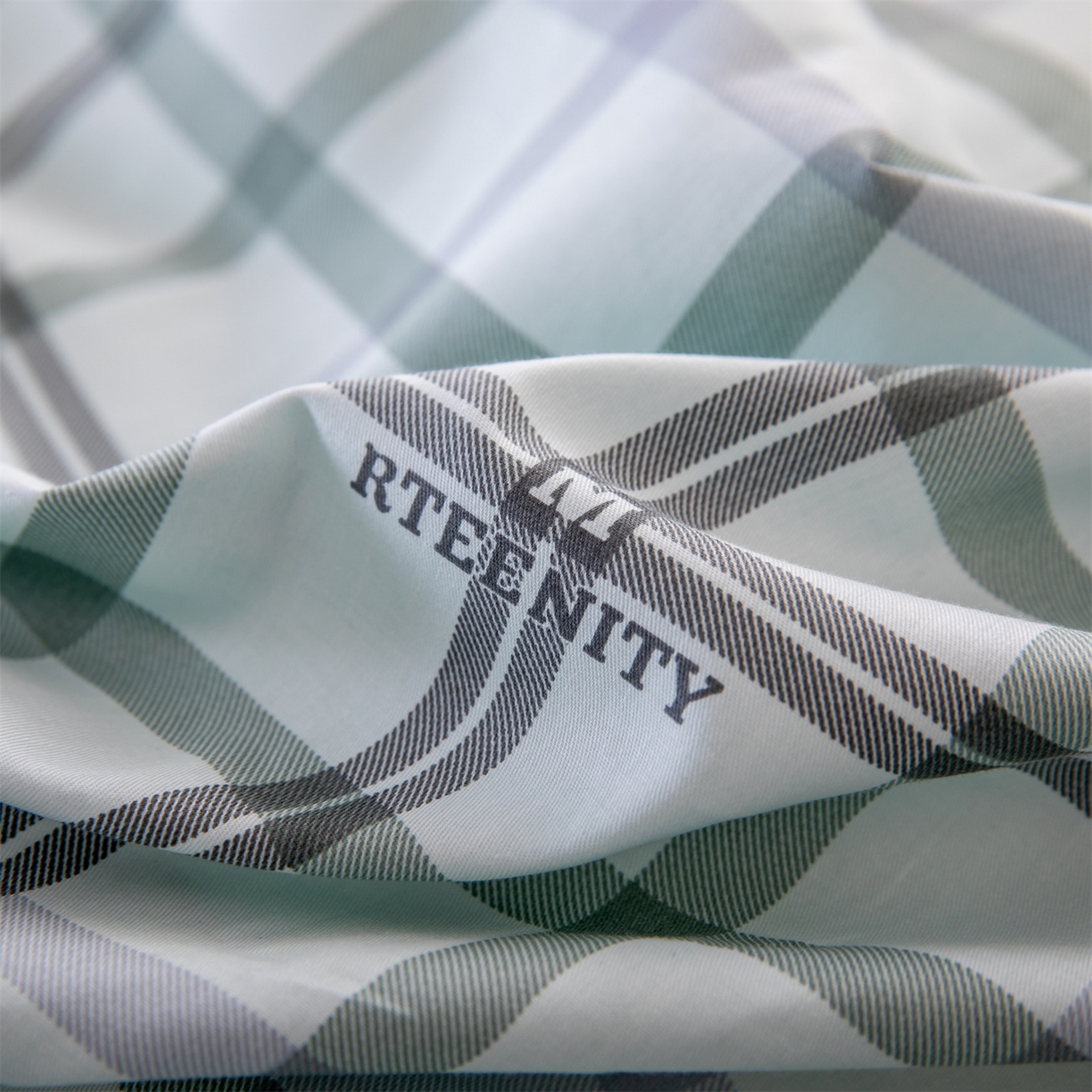 91家纺网 家纺一手货源 找家纺 凌云家纺 2025新款13372全棉纯棉学生床单款三件套上下铺宿舍六件套一整套 印象空间