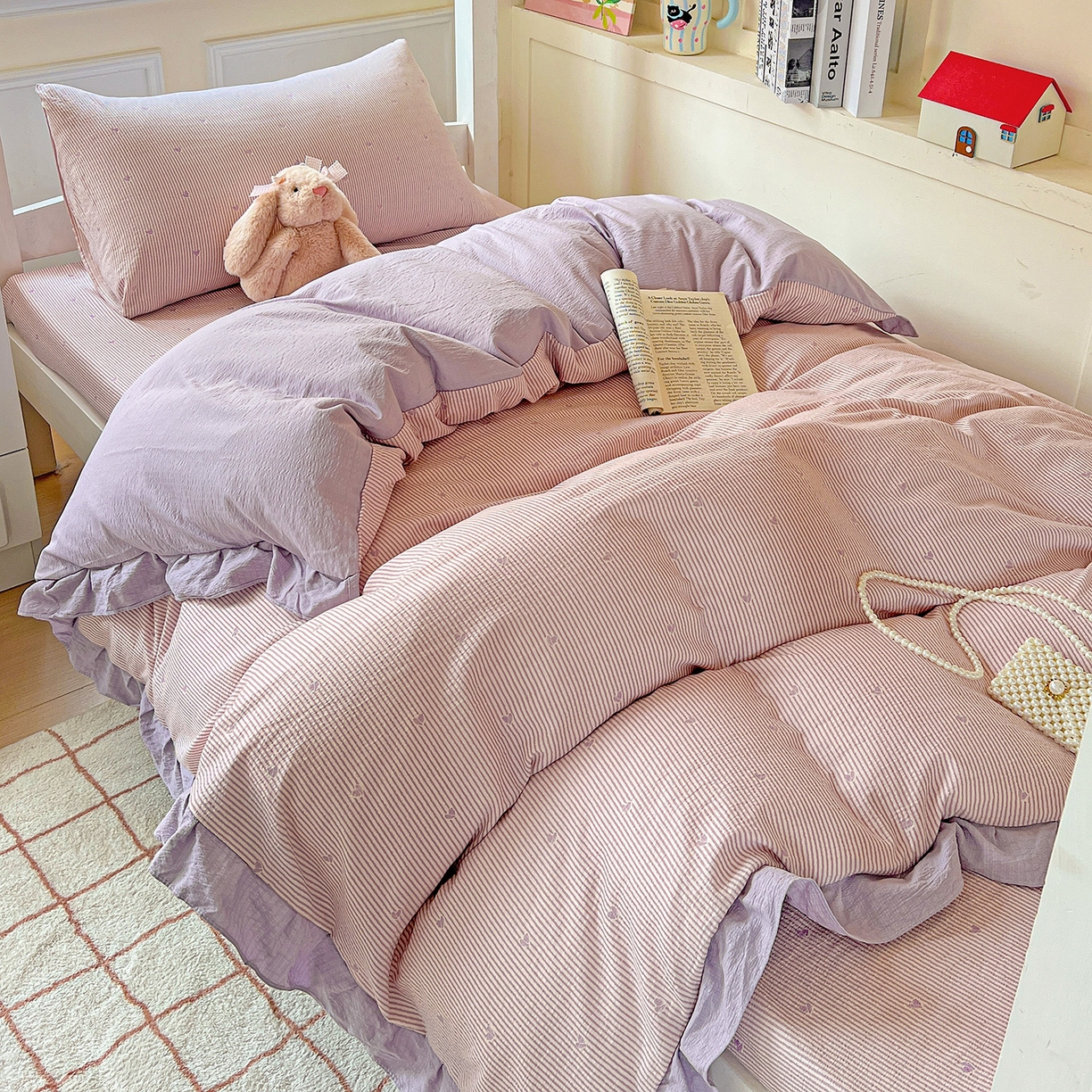 91家纺网 家纺一手货源 找家纺 纽缦家纺 2025新款云感提花双层纱韩版三件套宿舍三件套上下铺三件套 倾心紫