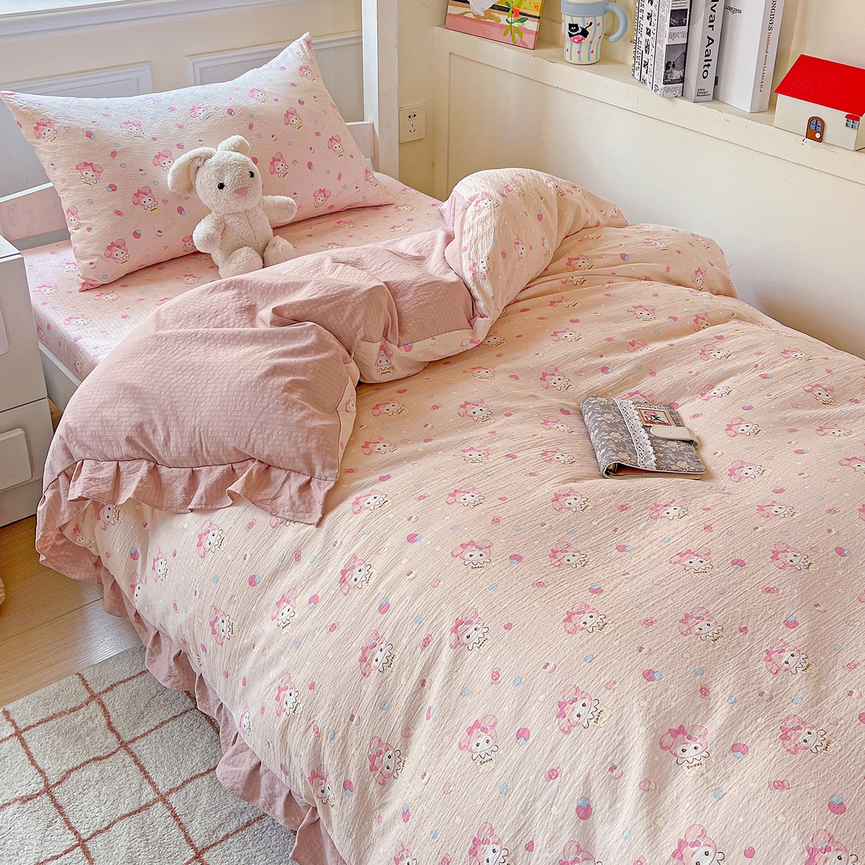 91家纺网 家纺一手货源 找家纺 纽缦家纺 2025新款云感提花双层纱韩版三件套宿舍三件套上下铺三件套 小鸥鸥