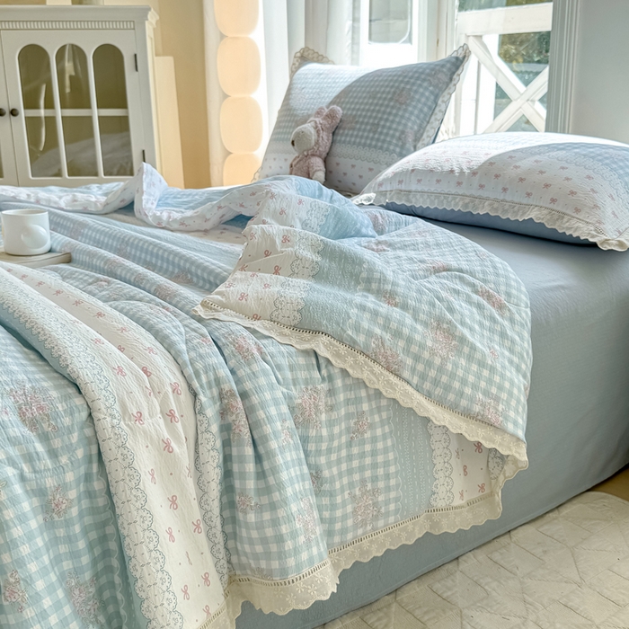 91家纺网 家纺一手货源 找家纺 丽美人2025新款韩版花边皱皱纱夏被A类面料 蓝梦