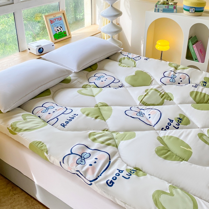 91家纺网 家纺一手货源 找家纺 缦卡琳家纺 2025新款活性生态棉纤维床垫 爱尚兔