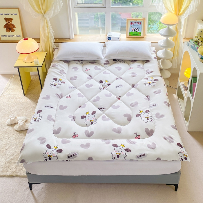 91家纺网 家纺一手货源 找家纺 缦卡琳家纺 2025新款活性生态棉纤维床垫  帕恰狗