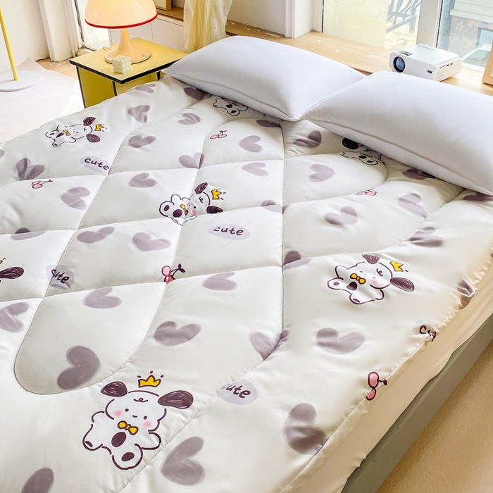 91家纺网 家纺一手货源 找家纺 缦卡琳家纺 2025新款活性生态棉纤维床垫  帕恰狗