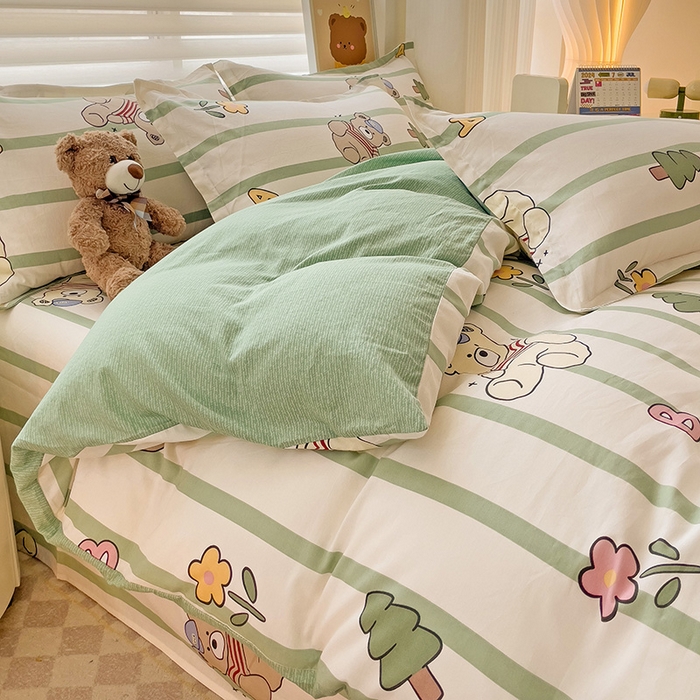 91家纺网 家纺一手货源 找家纺 纽缦家纺 2025新款全棉纯棉斜纹印花四件套 趣味熊