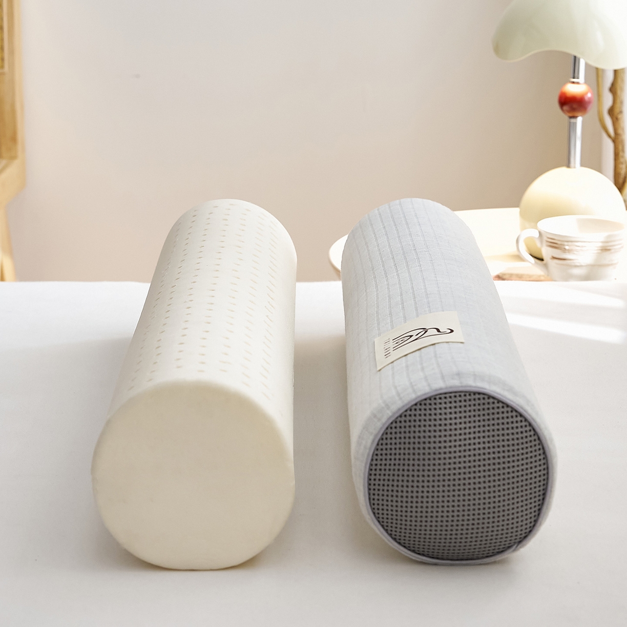 91家纺网 家纺一手货源 找家纺 鼎盛乳胶 2025新款多功能条纹乳胶圆柱枕枕头腰枕 亲肤棉灰 50x10cm/只