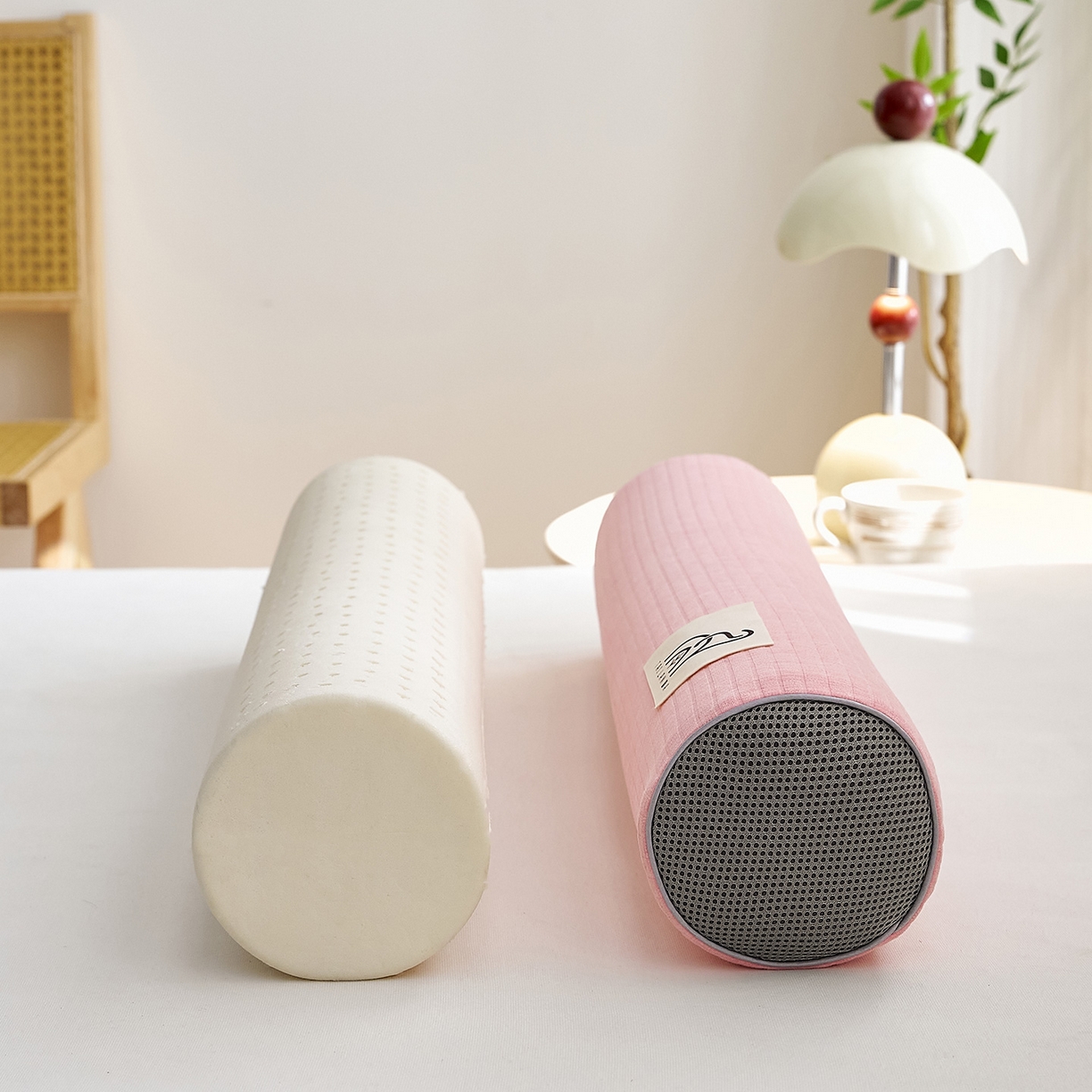 91家纺网 家纺一手货源 找家纺 鼎盛乳胶 2025新款多功能条纹乳胶圆柱枕枕头腰枕 亲肤棉粉 60x12cm/只