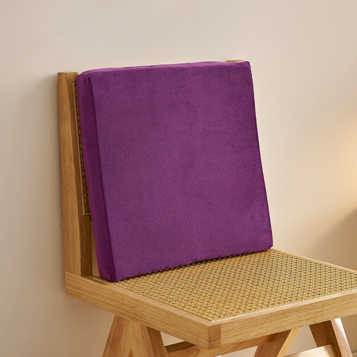 91家纺网 家纺一手货源 找家纺 鼎盛乳胶 2025新款天鹅绒乳胶坐垫（特殊尺寸可定制） 天鹅绒紫