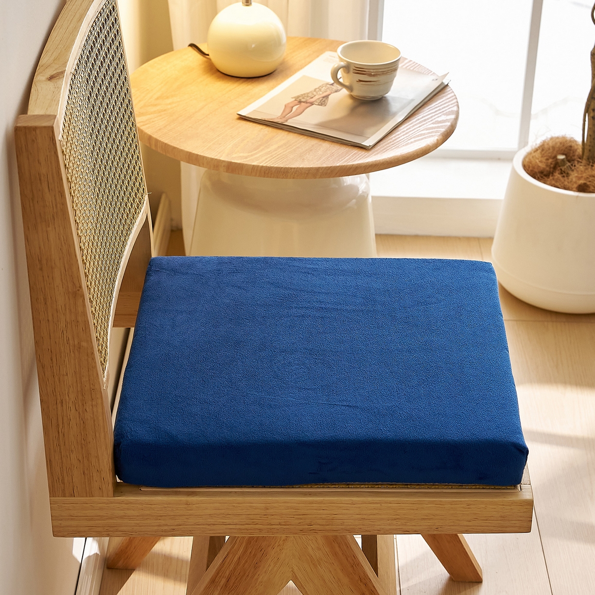 91家纺网 家纺一手货源 找家纺 鼎盛乳胶 2025新款天鹅绒乳胶坐垫（特殊尺寸可定制） 天鹅绒藏蓝