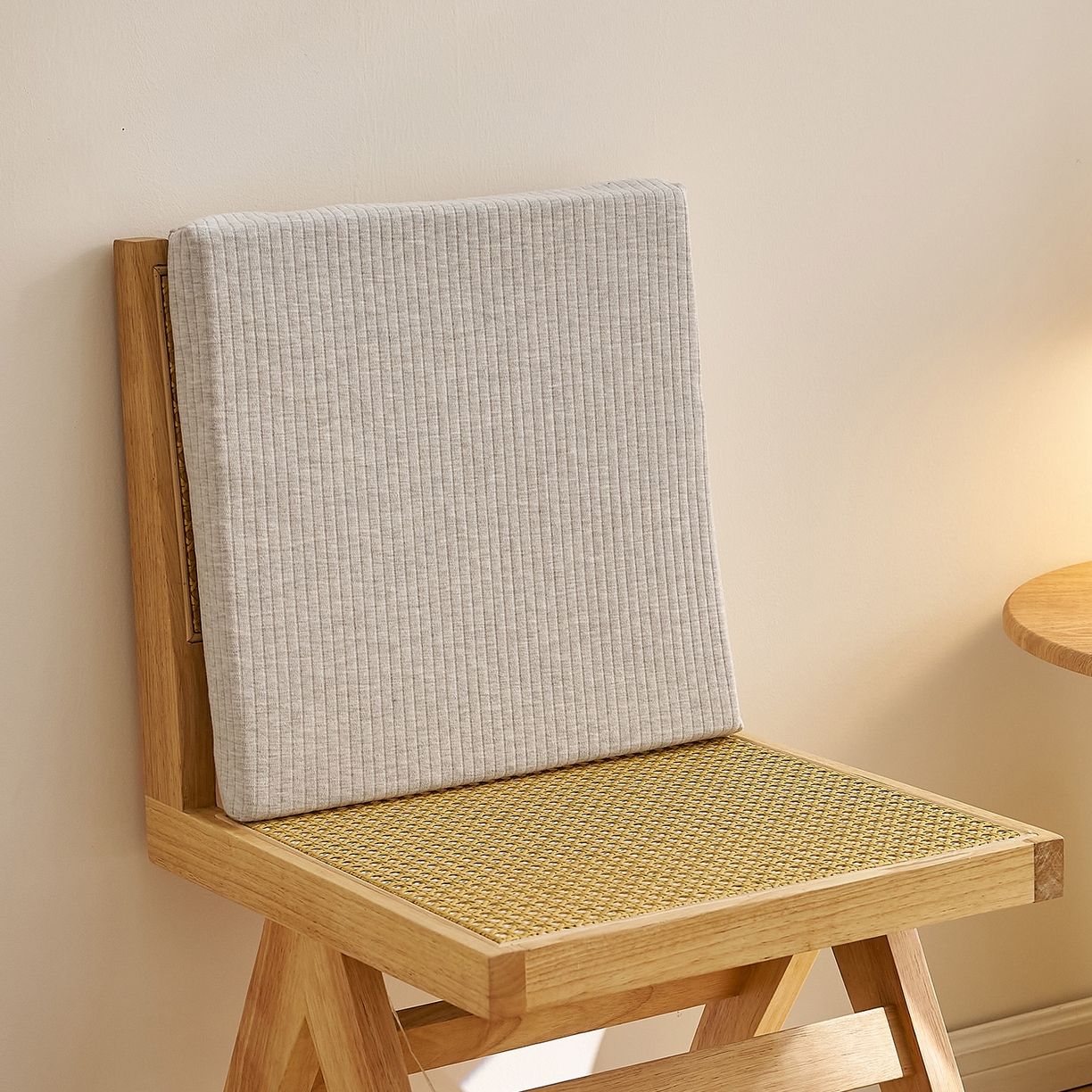 91家纺网 家纺一手货源 找家纺 鼎盛乳胶 2025新款亲肤棉乳胶坐垫（特殊尺寸可定制） 亲肤棉浅灰