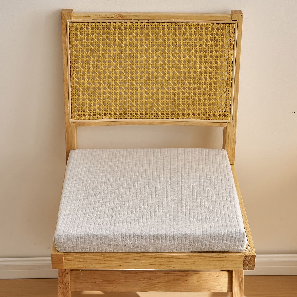 91家纺网 家纺一手货源 找家纺 鼎盛乳胶 2025新款亲肤棉乳胶坐垫（特殊尺寸可定制） 亲肤棉浅灰