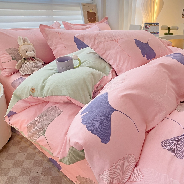 91家纺网 家纺一手货源 找家纺 纽缦家纺 2025新款全棉纯棉斜纹印花四件套 寻春粉