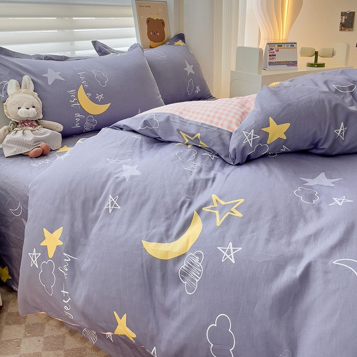 91家纺网 家纺一手货源 找家纺 纽缦家纺 2025新款全棉纯棉斜纹印花四件套 月光旅程灰