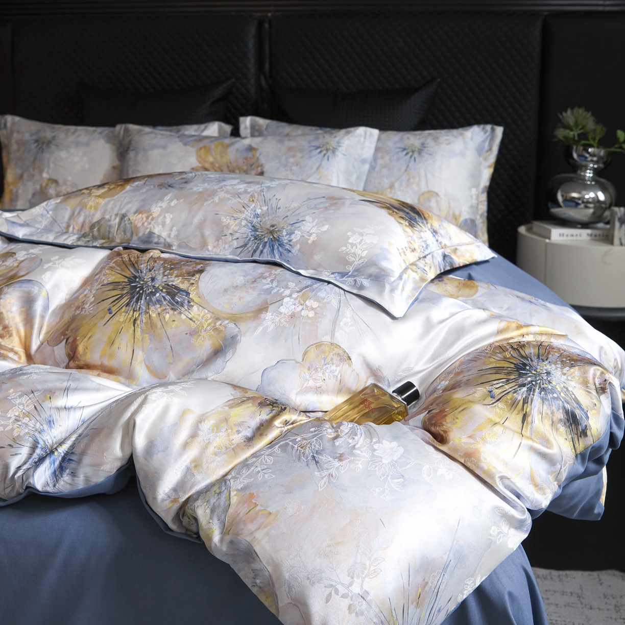 91家纺网 家纺一手货源 找家纺 （总）莱欧纳家纺 2025新款轻奢提花印花四件套