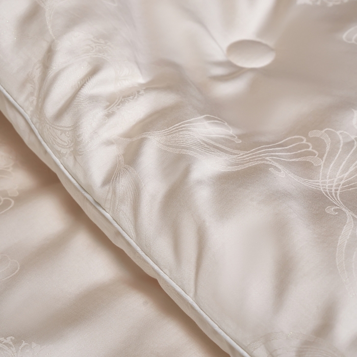 91家纺网 家纺一手货源 找家纺 （总）朴罗 （ 原岚图） 2025新款李官奇提花大豆被被子被芯