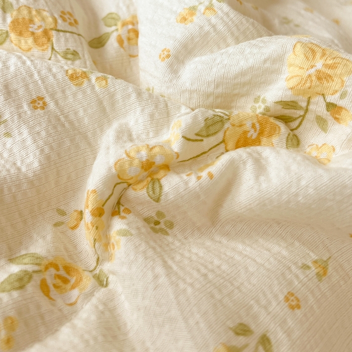 91家纺网 家纺一手货源 找家纺 一比一家纺 2025新款云感皱皱纱全棉花边款夏被四件套【控价109元】小晴天