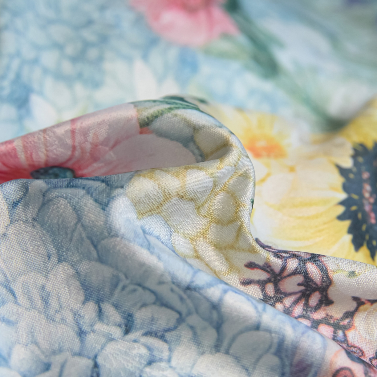 91家纺网 家纺一手货源 找家纺 莱欧纳家纺 2025新款轻奢提花印花四件套 浪漫薰衣草-绿