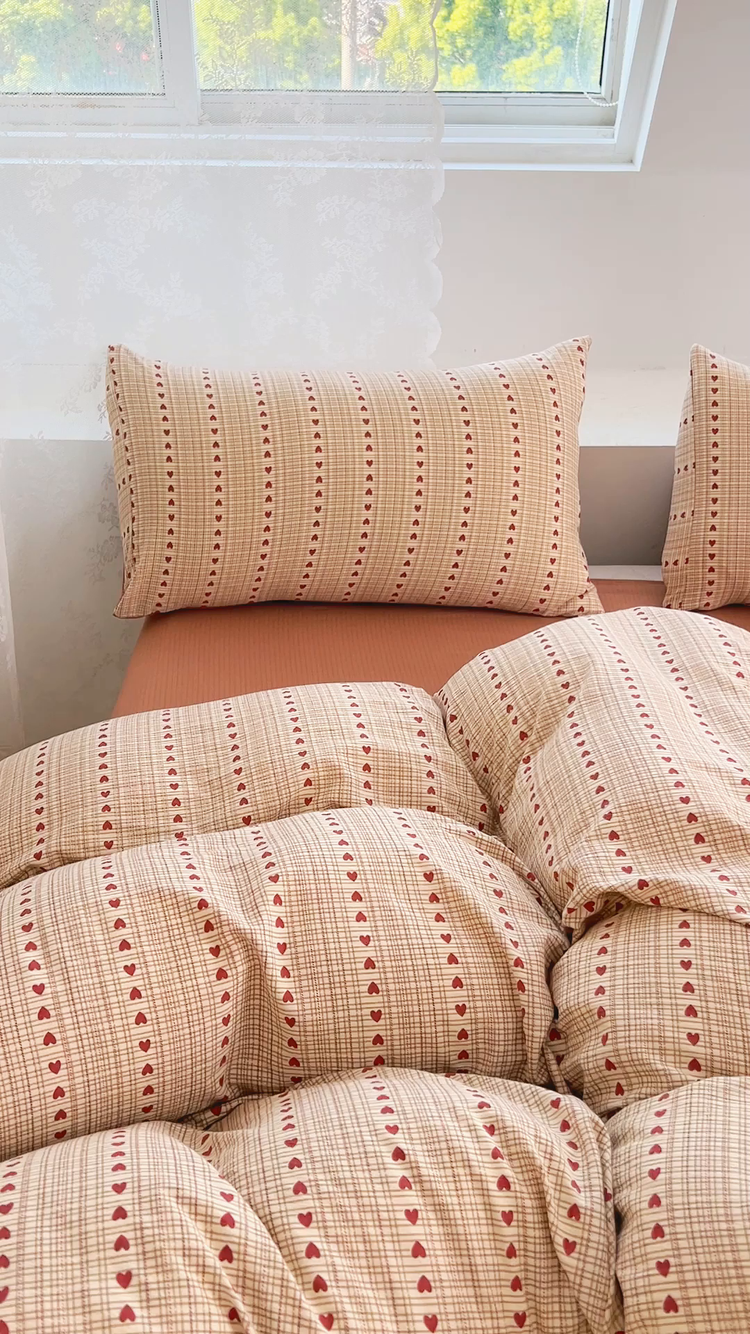 91家纺网 家纺一手货源 找家纺 优品阁 2025新款云感皱皱纱四件套 太妃糖