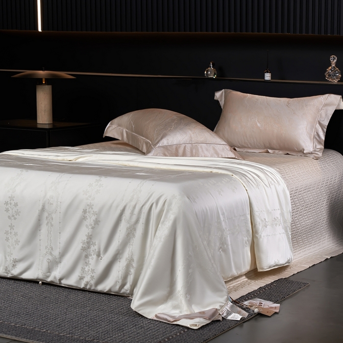 91家纺网 家纺一手货源 找家纺 （总）朴罗 （ 原岚图） 2025新款天然有机蚕丝被被子被芯