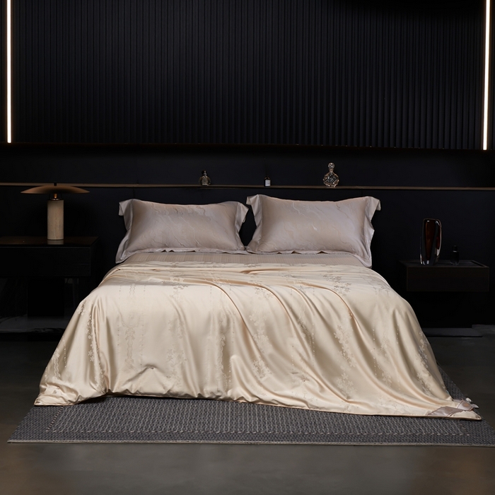 91家纺网 家纺一手货源 找家纺 朴罗 （ 原岚图） 2025新款天然有机蚕丝被被子被芯 香槟金