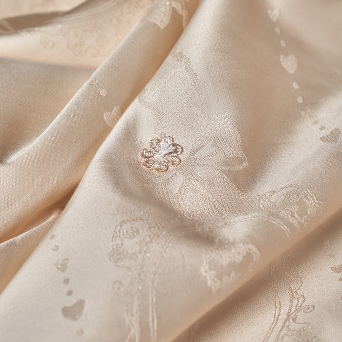 91家纺网 家纺一手货源 找家纺 朴罗 （ 原岚图） 2025新款天然有机蚕丝被被子被芯 香槟金