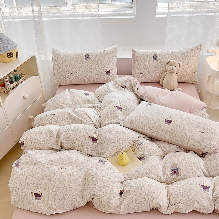 91家纺网 家纺一手货源 找家纺 优品阁 2025新款云感皱皱纱四件套 快乐小熊