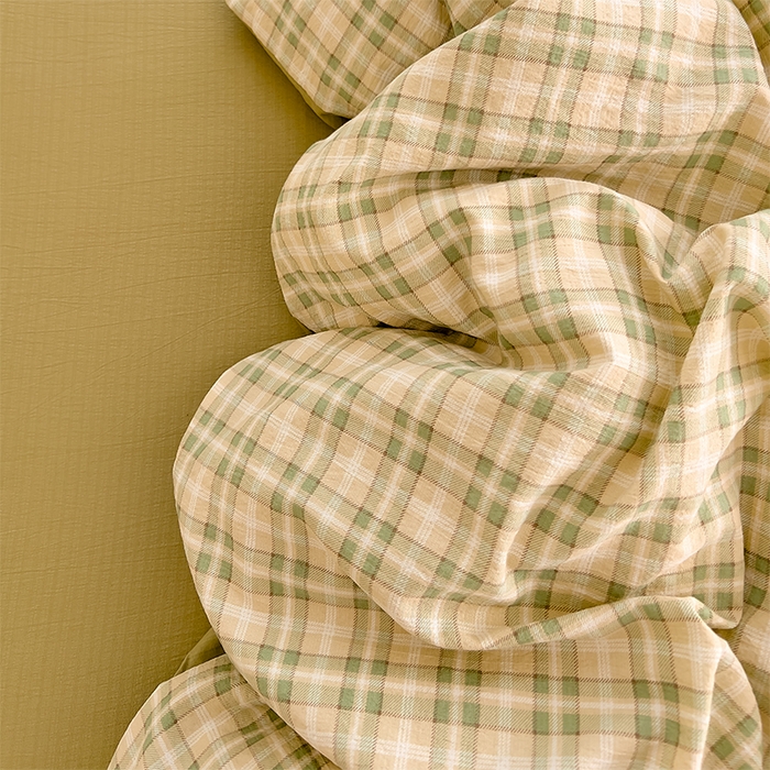 91家纺网 家纺一手货源 找家纺 优品阁 2025新款云感皱皱纱四件套 青柠格