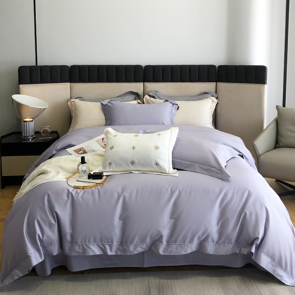 91家纺网 家纺一手货源 找家纺 乐美家纺 2025新款A类100支—简爱系列埋线工艺四件套 梦幻紫