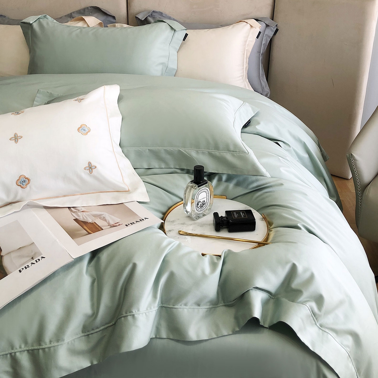 91家纺网 家纺一手货源 找家纺 乐美家纺 2025新款A类100支—简爱系列埋线工艺四件套 蒂芙尼绿