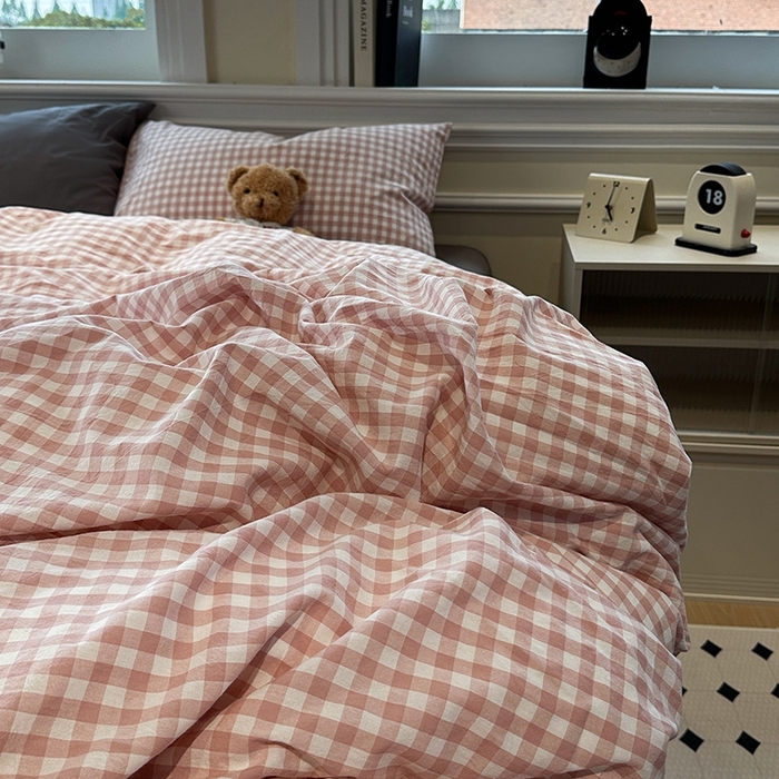 91家纺网 家纺一手货源 找家纺 欣晴家纺 2025新款软糯水洗棉条格无印宜家风混搭三件套四件套（风格2） 混搭粉格