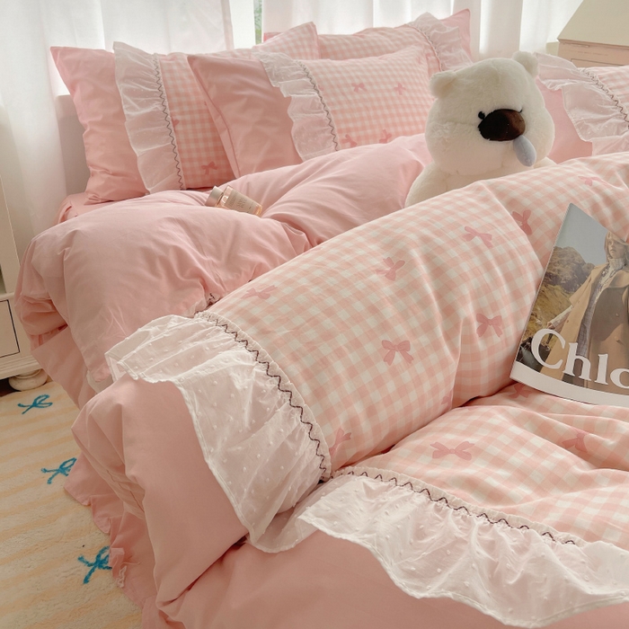 91家纺网 家纺一手货源 找家纺 （总）瑞莱 2025冬季新款13372舞动花边全棉四件套系列