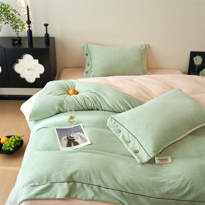 91家纺网 家纺一手货源 找家纺 （总）兰紫橙家纺 2025新款牛奶绒纽扣款四件套