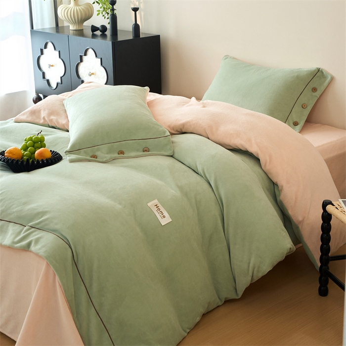 91家纺网 家纺一手货源 找家纺 （总）兰紫橙家纺 2025新款牛奶绒纽扣款四件套