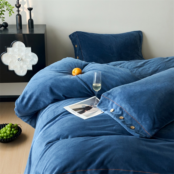 91家纺网 家纺一手货源 找家纺 （总）兰紫橙家纺 2025新款牛奶绒纽扣款四件套