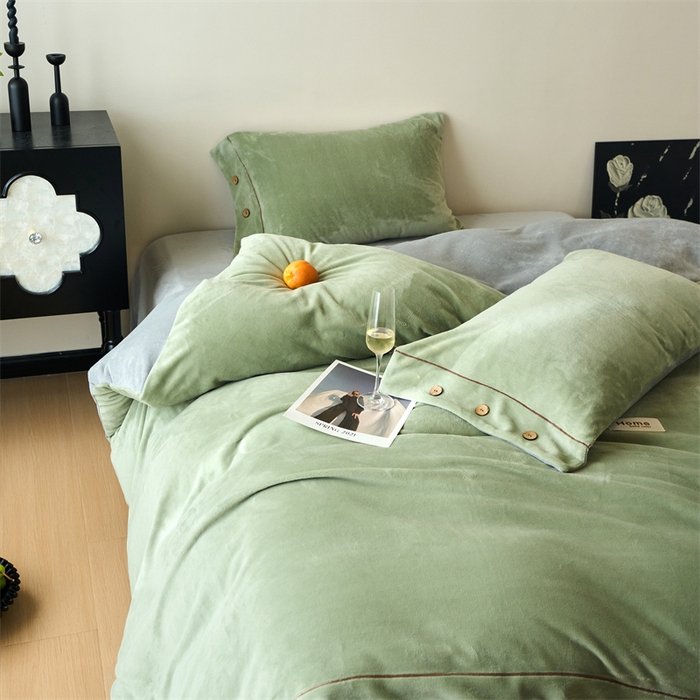 91家纺网 家纺一手货源 找家纺 （总）兰紫橙家纺 2025新款牛奶绒纽扣款四件套