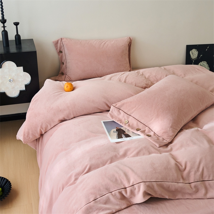 91家纺网 家纺一手货源 找家纺 （总）兰紫橙家纺 2025新款牛奶绒纽扣款四件套