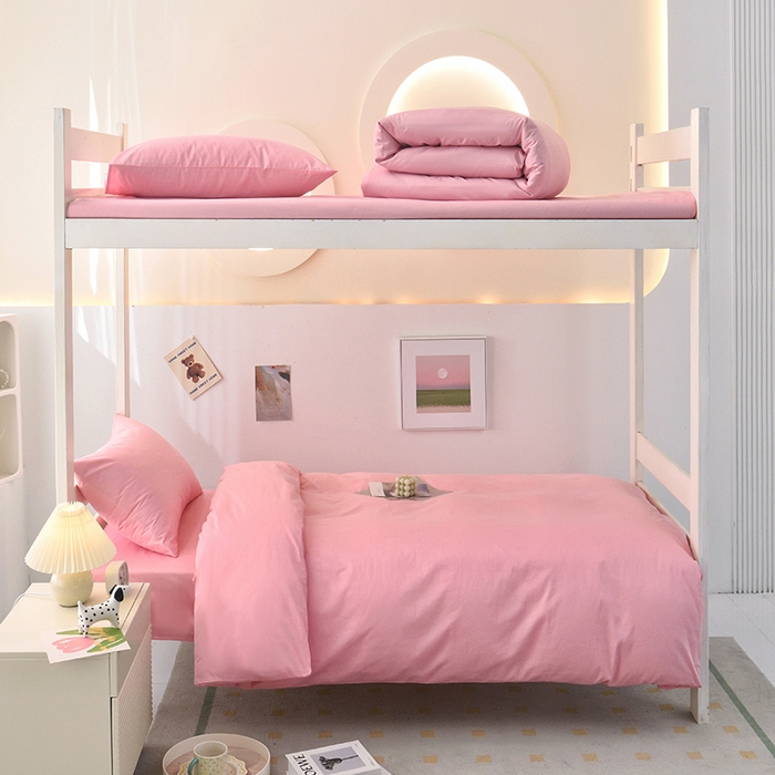 91家纺网 家纺一手货源 找家纺 启优家纺 2025新款13372全棉纯棉学生宿舍上下铺三件套 樱花粉